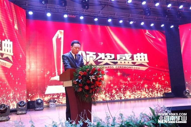 戳我试试