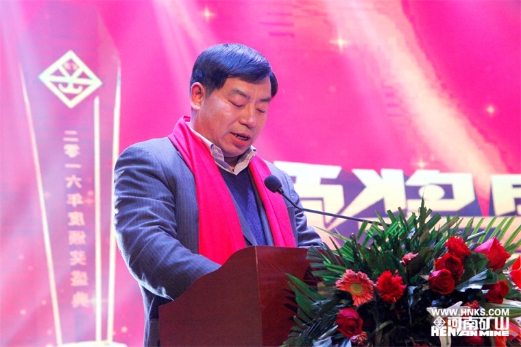 戳我试试
